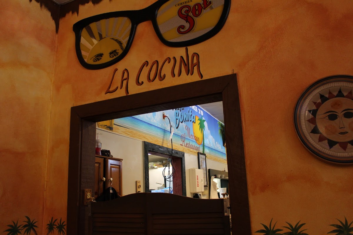 Playa Bonita Mexican Restaurant — Mexican restaurant in Arlington