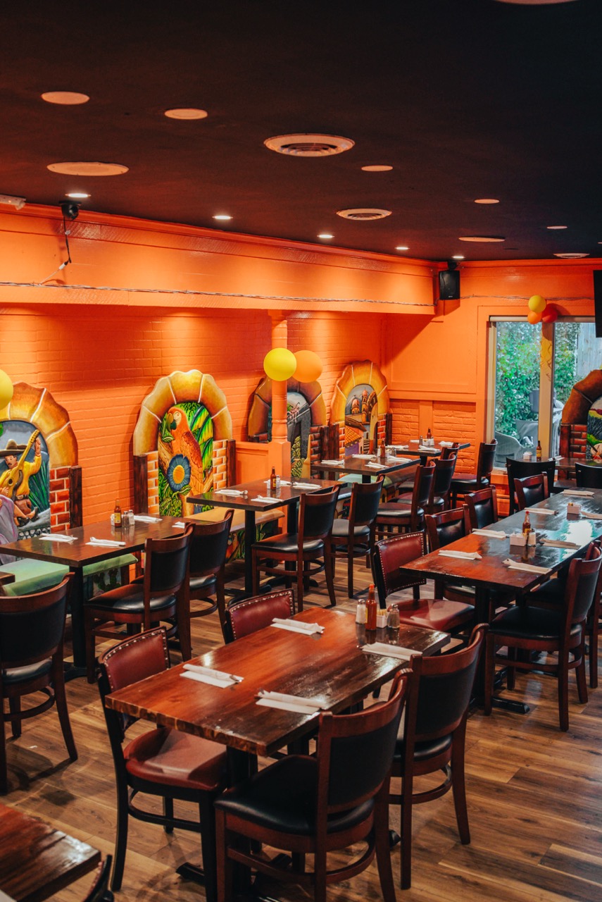 River Bar & Grill