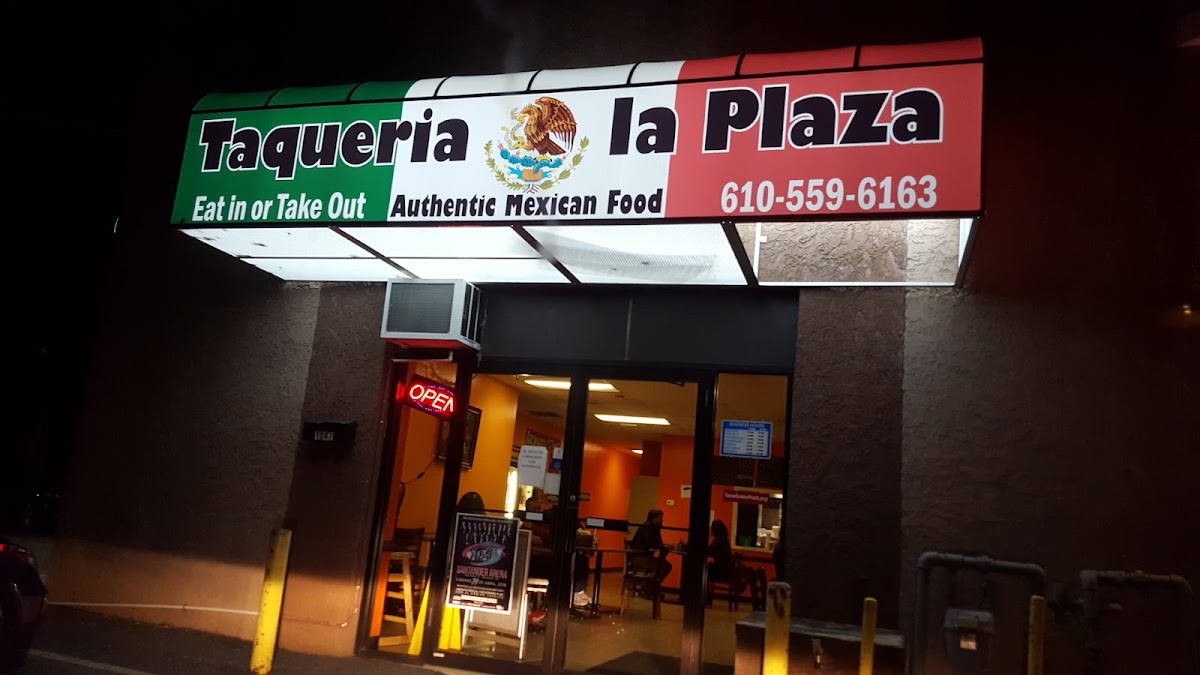 Taquería La Plaza — Mexican restaurant in Easton