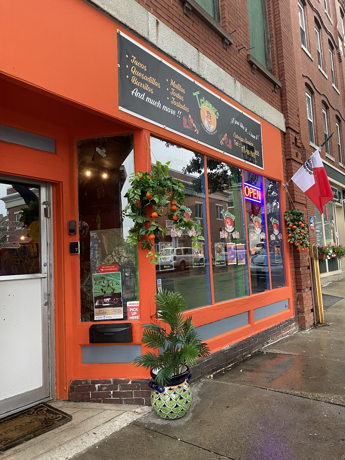 Triana's Mexican Snacks — Mexican restaurant in Methuen